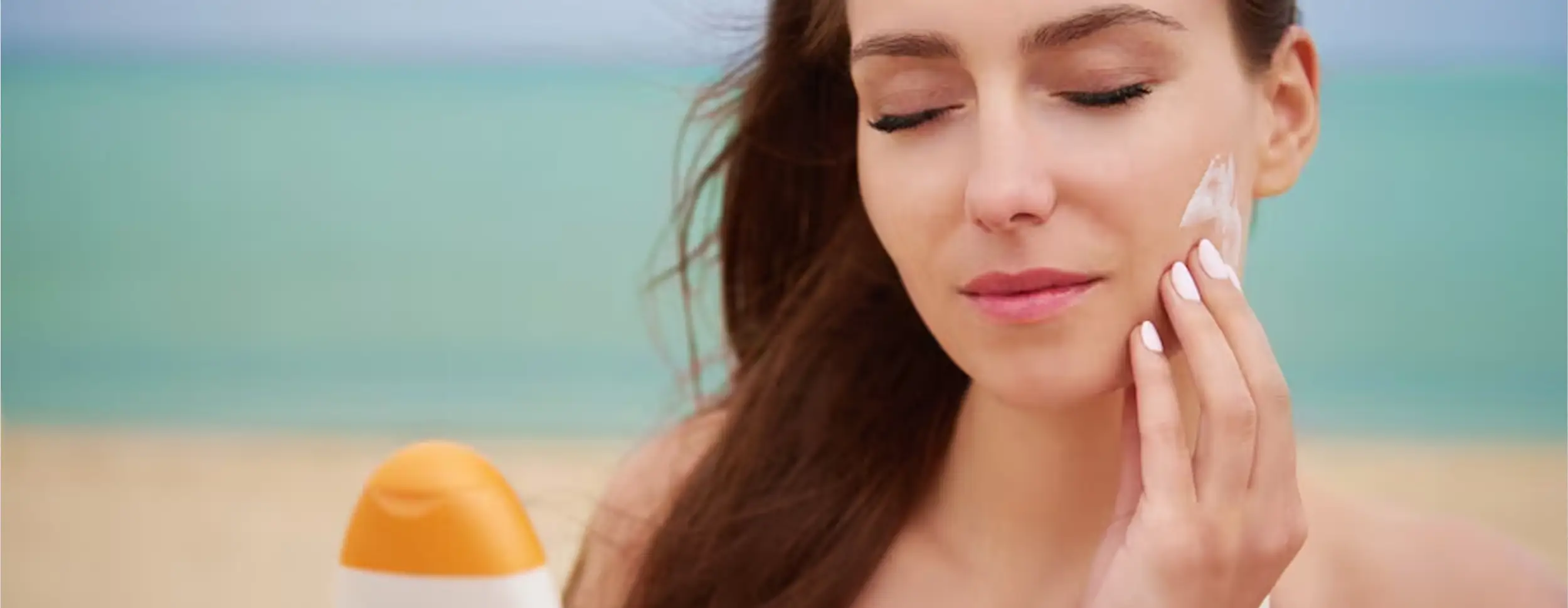 Πως να εφαρμόσετε το Αντηλιακό προσώπου σας - Dvcare