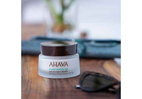 Ahava Beauty Before Age Uplift Day Cream SPF20 Συσφίγγει  και Επαναφέρει την Ελαστικότητα Του Δέρματος 50ml - Αντιγήρανση στο Dvcare