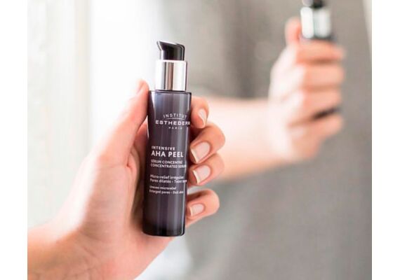 Institut Esthederm Intensive AHA PEEL Serum Concentre Ορός Που Λειάνει Και Καταπραΰνει Την Επιδερμίδα Μειώνοντας Την Εμφάνιση  Πόρων Και Υπολειμμάτων 30ml - Καλλυντικά στο Dvcare