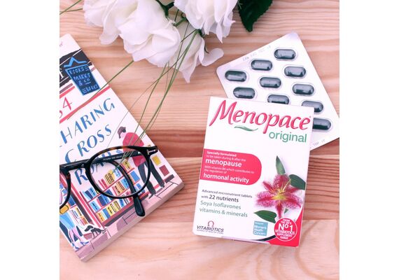 Vitabiotics Menopace Original  Ειδικό Συμπλήρωμα Για Την Εμμηνόπαυση 30 caps - Ορμονική Ισορροπία στο Dvcare